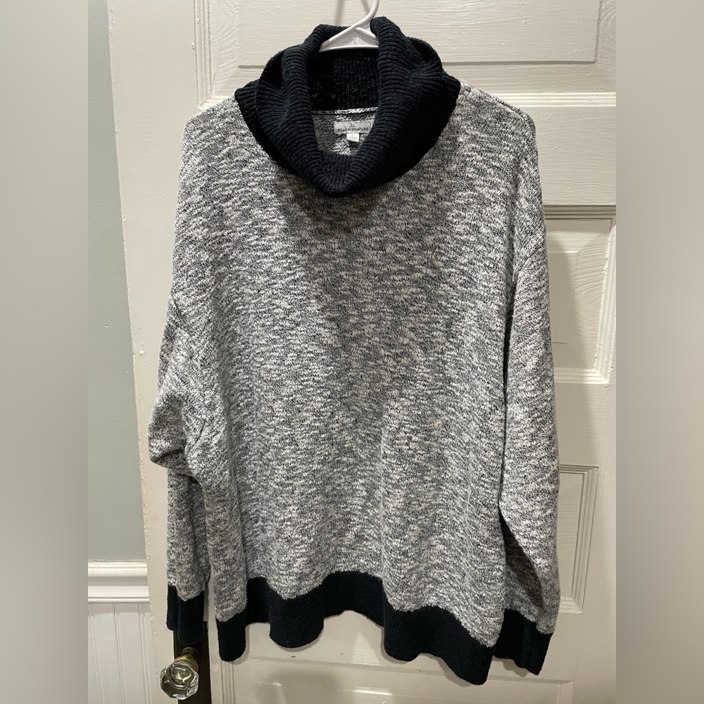 LL Bean Signature Navy and Gray Cowl Neck Sweater, Size Large
